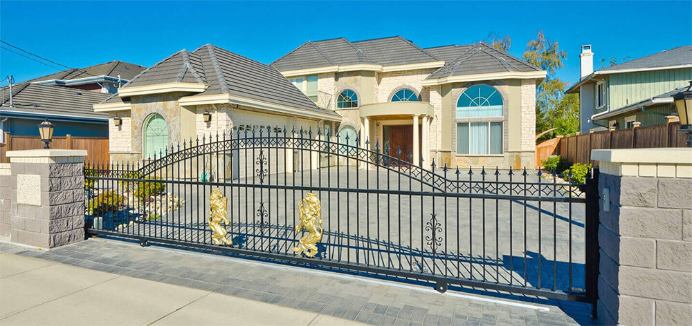 Looking for Gate Door Repair Services? | Gate Door Repair Looking for Gate Door Repair Services? | Gate Door Repair